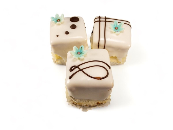 Petit Four